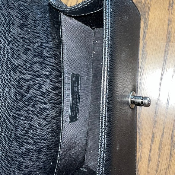 Authentic Chanel Boy Bag- Small - caviar black and ruthenium - finish metal - Picture 8 of 11